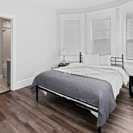 Modern 4Br 2Ba Apt Steps To The Beach Open Living Атлантик Сити Екстериор снимка