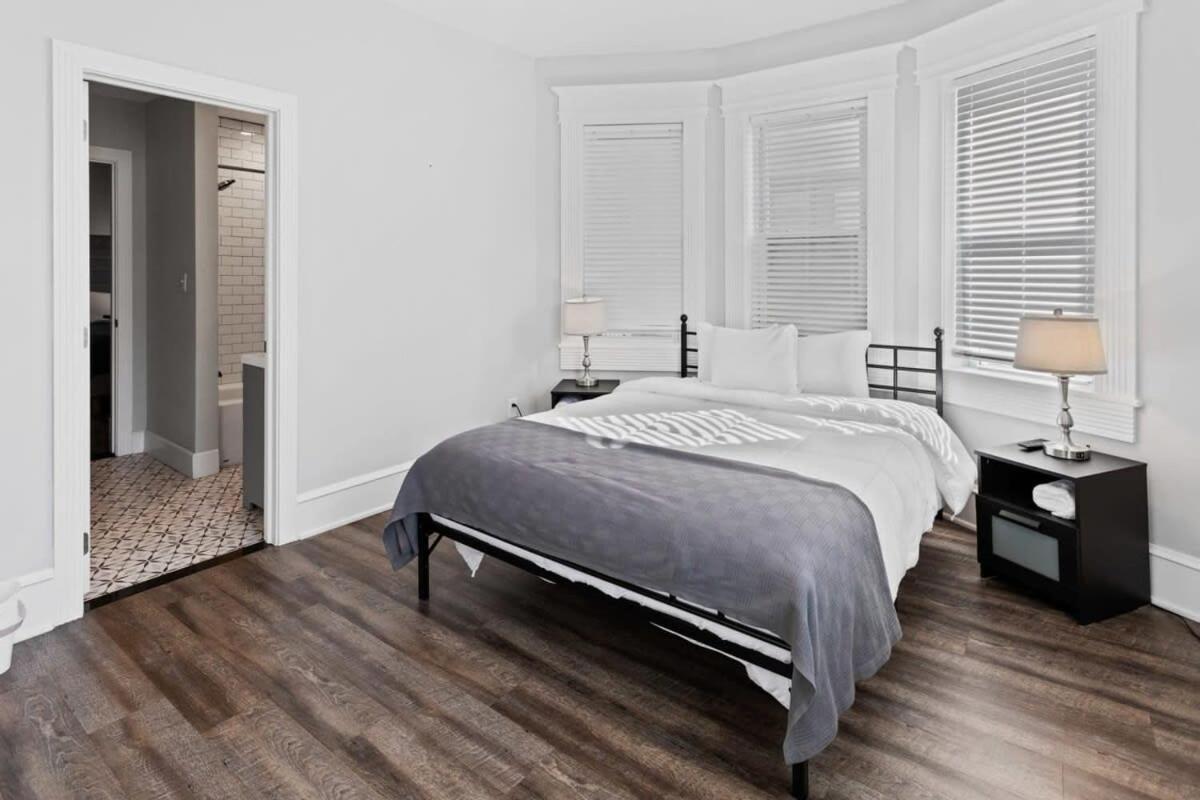 Modern 4Br 2Ba Apt Steps To The Beach Open Living Атлантик Сити Екстериор снимка